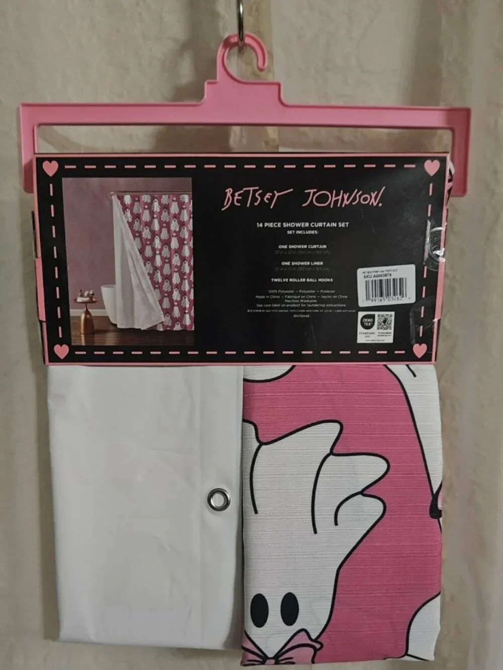 Betsey Johnson spook up